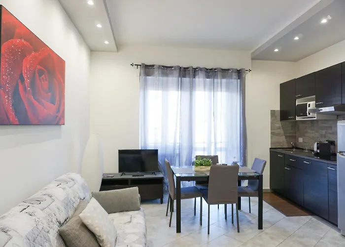 Metro Apartment